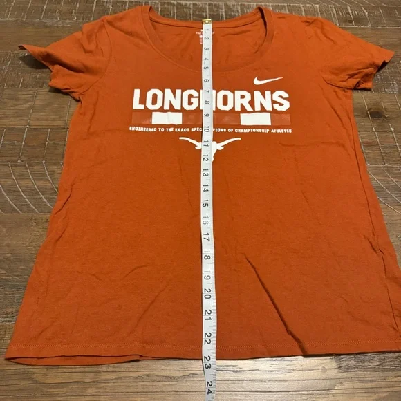 Nike Texas Longhorns T-Shirt Women’s Size Small Burnt Orange Athletic Tee - Picture 8 of 13